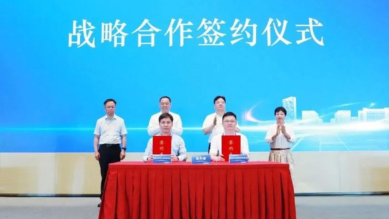 工程塑料规格参数的查询方法主要有以下几种：